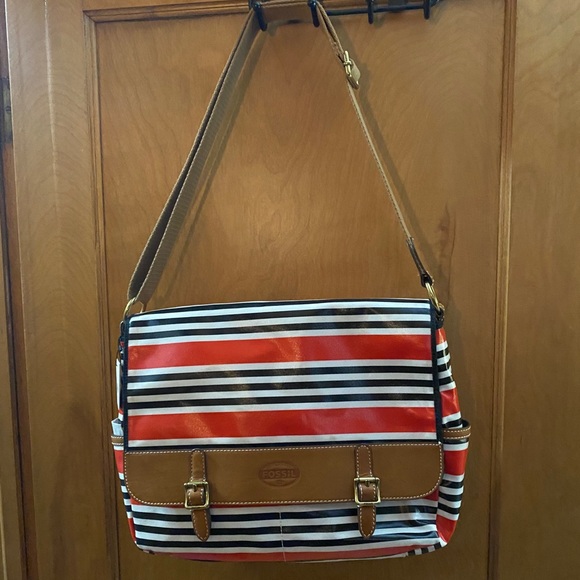 Fossil Messenger Bag